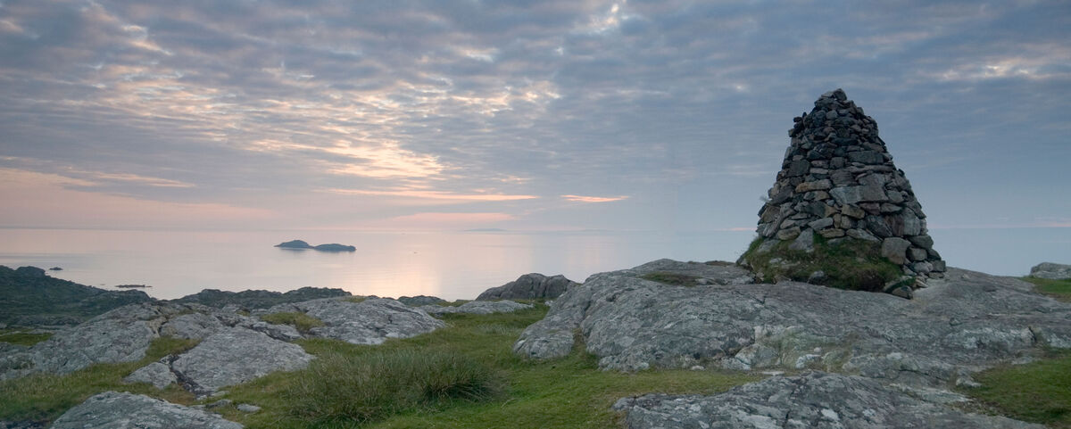 Küste mit Klippen und Meer